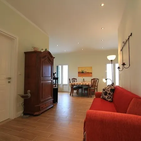 Palazzo Lemonia Apartment *