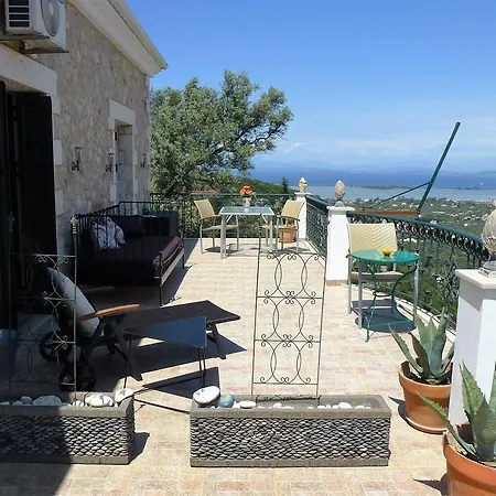Apartment Palazzo Lemonia Apolpaina