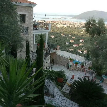 Palazzo Lemonia Apolpaina